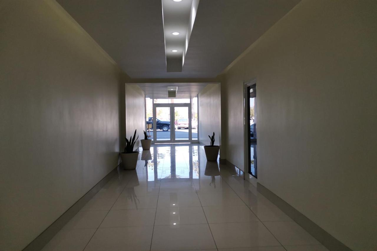 Capital O Hotel Plaza, Mexicali Exteriör bild